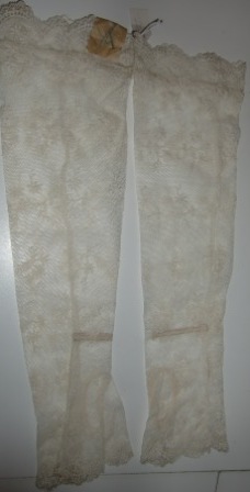 xxM290M 1920s Fingerless Lace Gloves